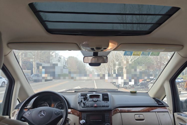 Used Mercedes-Benz Viano 2010 2.5L Prestige Edition Headliner