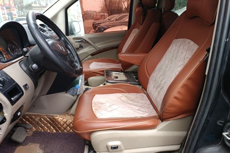 Used Mercedes-Benz Viano 2010 2.5L Luxury Edition Left Front Seat