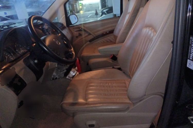 Used Mercedes-Benz Viano 2010 2.5L Prestige Edition Left Front Seat