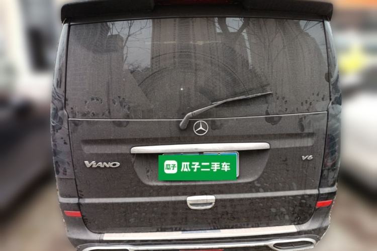 Used Mercedes-Benz Viano 2010 2.5L Luxury Edition Rear
