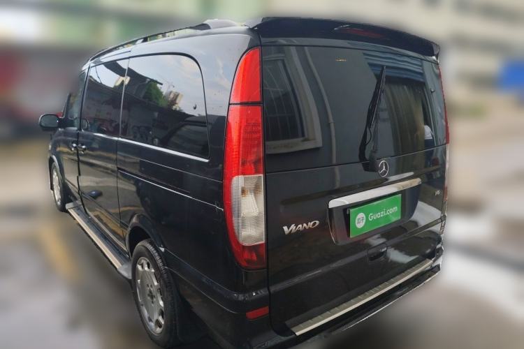 Used Mercedes-Benz Viano 2010 2.5L Prestige Edition Rear Left 45 Deg