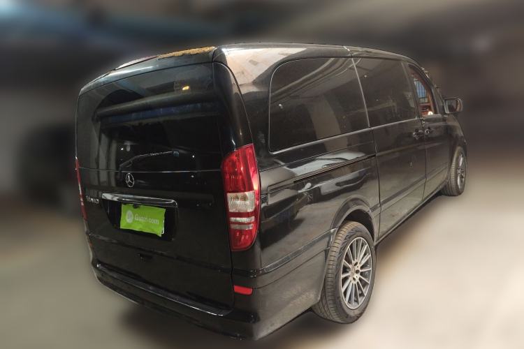 Used Mercedes-Benz Viano 2010 2.5L Luxury Edition Rear Right 45 Deg