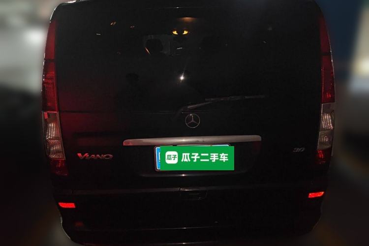 Used Mercedes-Benz Viano 2010 Viano 3.2L Rear