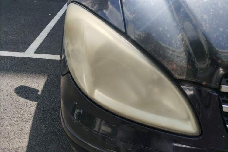 Used Mercedes-Benz Viano 2010 2.5L Luxury Edition Right Front Headlight