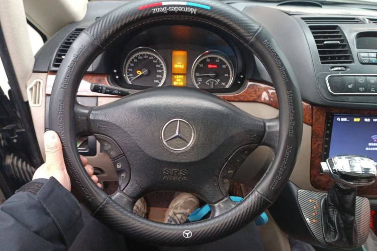 Used Mercedes-Benz Viano 2010 2.5L Luxury Edition Steering Wheel