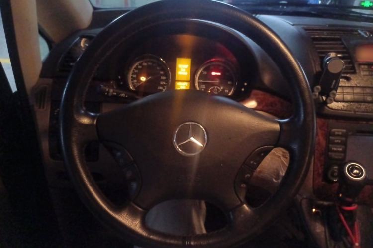 Used Mercedes-Benz Viano 2010 2.5L Prestige Edition Steering Wheel