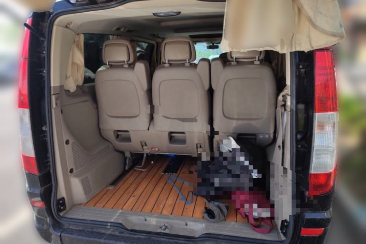 Used Mercedes-Benz Viano 2010 2.5L Luxury Edition Trunk