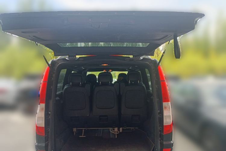 Used Mercedes-Benz Viano 2010 2.5L Prestige Edition Trunk