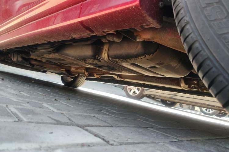 Used Mercedes-Benz Viano 2010 Viano 3.5L Chassis Rear Left