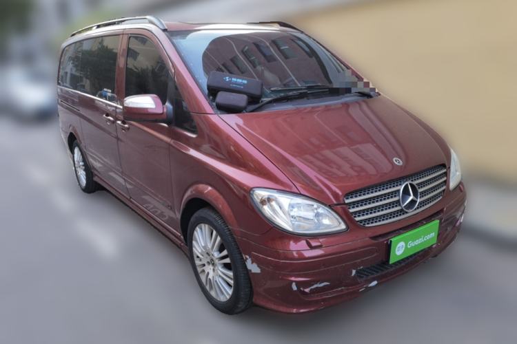 Used Mercedes-Benz Viano 2010 Viano 3.5L Front Right 45 Deg