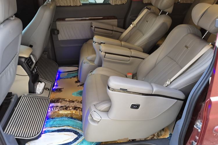 Used Mercedes-Benz Viano 2010 Viano 3.5L Left Rear Seat
