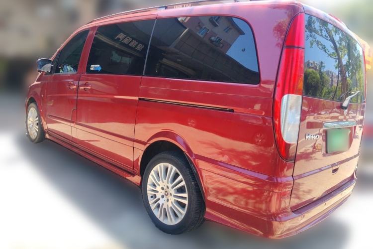 Used Mercedes-Benz Viano 2010 Viano 3.5L Rear Left 45 Deg