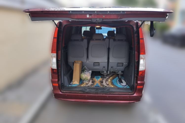 Used Mercedes-Benz Viano 2010 Viano 3.5L Trunk