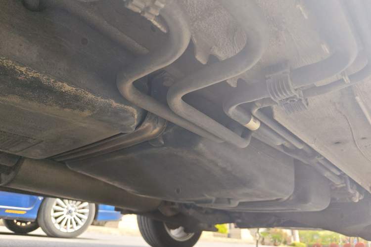 Used Mercedes-Benz Viano 2010 2.5L Prestige Edition Chassis Rear Left