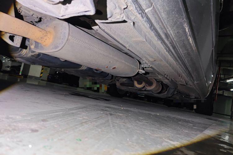 Used Mercedes-Benz Viano 2010 2.5L Prestige Edition Chassis Rear Right