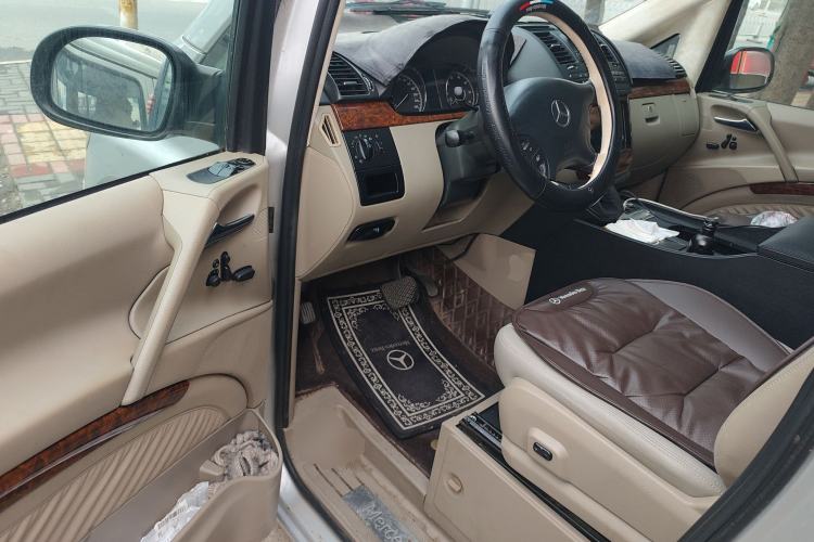 Used Mercedes-Benz Viano 2010 2.5L Prestige Edition Driver Seat