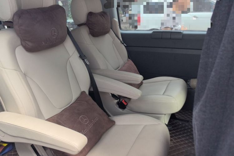 Used Mercedes-Benz Viano 2010 2.5L Luxury Edition Left Rear Seat