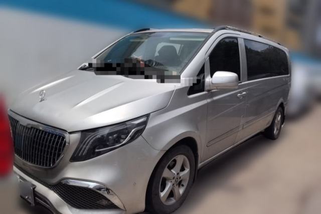 Used Mercedes-Benz Viano 2010 2.5L Luxury Edition