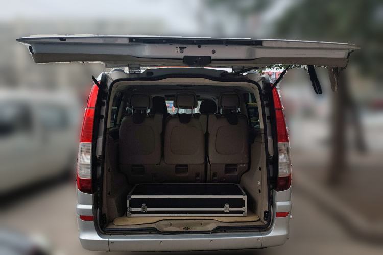 Used Mercedes-Benz Viano 2010 2.5L Prestige Edition Trunk