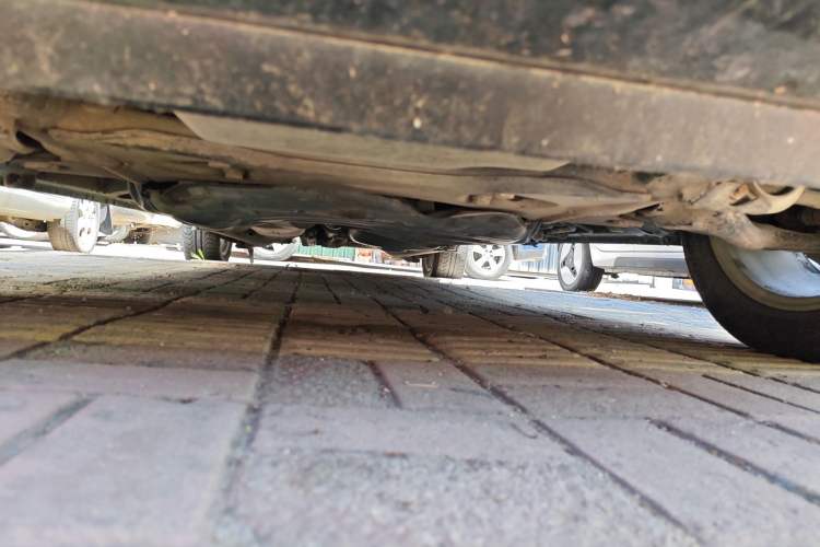 Used Mercedes-Benz Viano 2011 2.5L Prestige Edition Chassis Front
