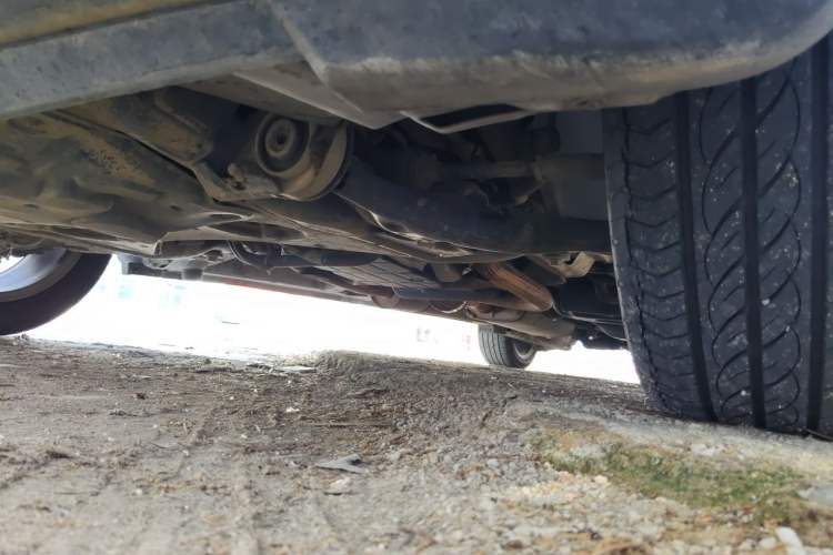 Used Mercedes-Benz Viano 2011 2.5L Navigator Edition Chassis Front Left