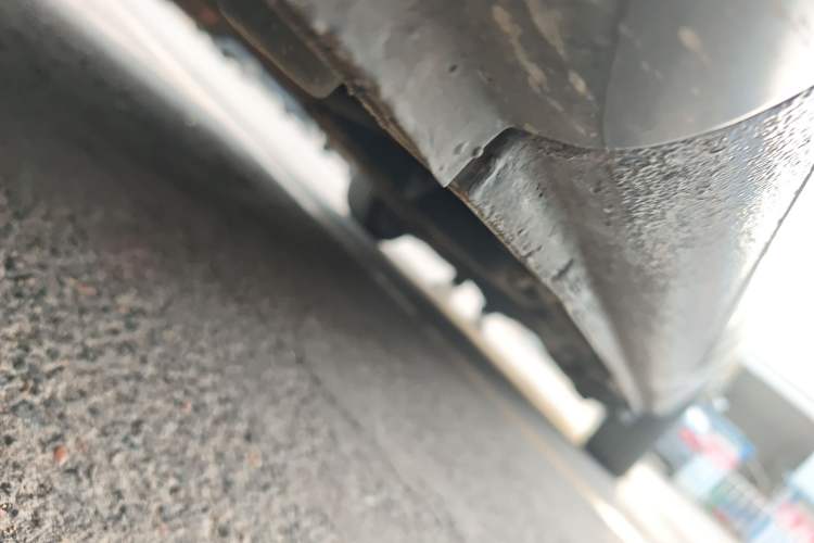 Used Mercedes-Benz Viano 2011 2.5L Luxury Edition Chassis Front Left