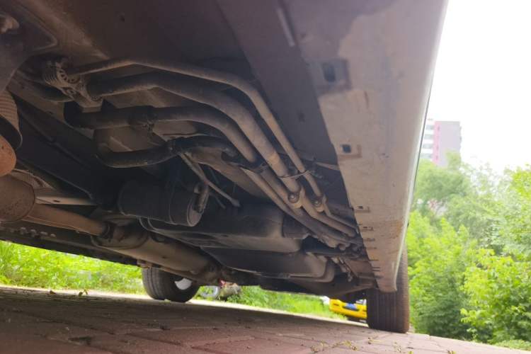 Used Mercedes-Benz Viano 2011 2.5L Prestige Edition Chassis Front Left
