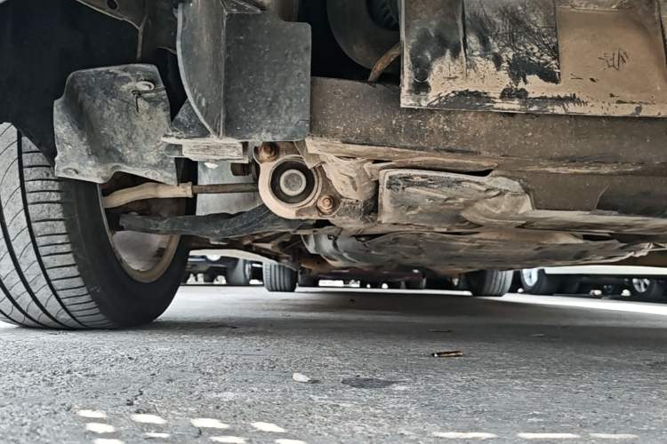 Used Mercedes-Benz Viano 2011 2.5L Navigator Edition Chassis Front Right