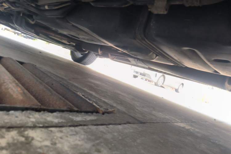 Used Mercedes-Benz Viano 2011 2.5L Navigator Edition Chassis Rear Left