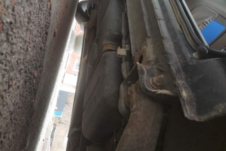 Used Mercedes-Benz Viano 2011 2.5L Navigator Edition Chassis Rear Left