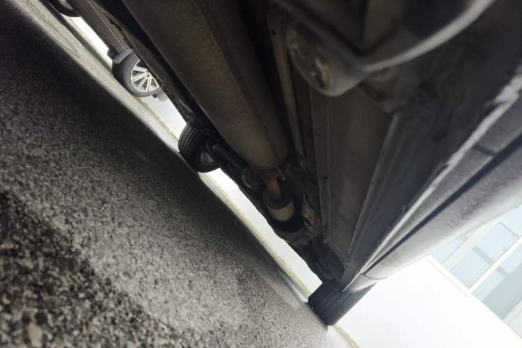 Used Mercedes-Benz Viano 2011 2.5L Luxury Edition Chassis Rear Right
