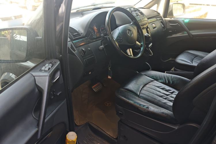 Used Mercedes-Benz Viano 2011 3.5L 125th Anniversary Edition 7 Seats Driver Seat