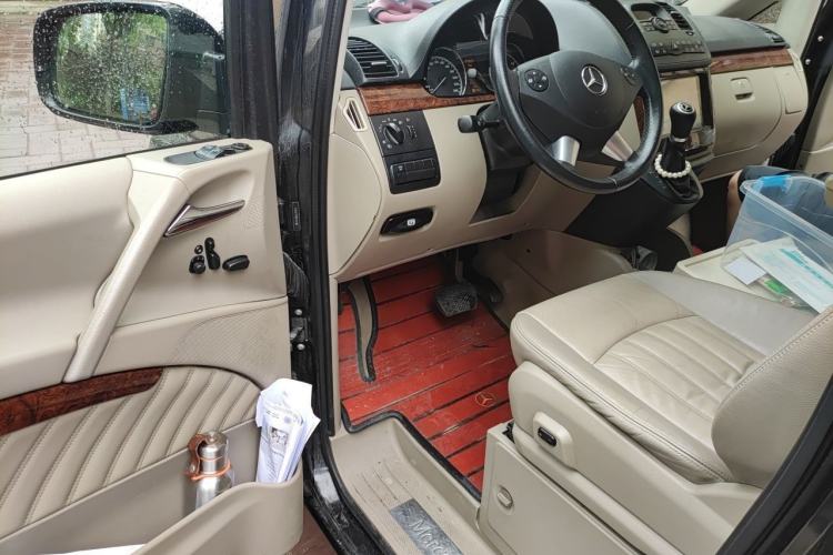 Used Mercedes-Benz Viano 2011 2.5L Prestige Edition Driver Seat