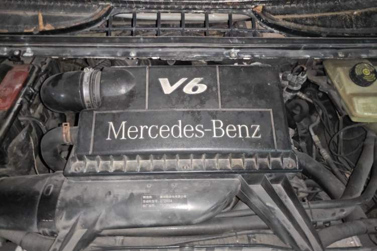 Used Mercedes-Benz Viano 2011 2.5L Navigator Edition Engine Bay