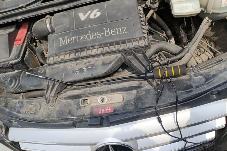 Used Mercedes-Benz Viano 2011 2.5L Navigator Edition Engine Bay