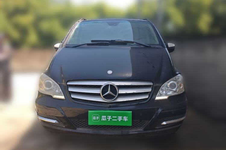 Used Mercedes-Benz Viano 2011 3.5L 125th Anniversary Edition 7 Seats Front