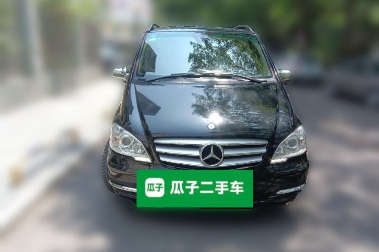 Used Mercedes-Benz Viano 2011 3.5L 125th Anniversary Edition 6 Seats Front