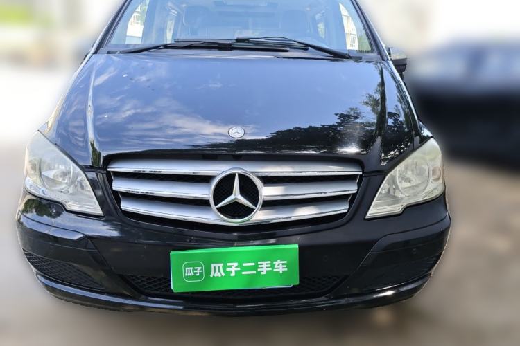 Used Mercedes-Benz Viano 2011 2.5L Navigator Edition Front
