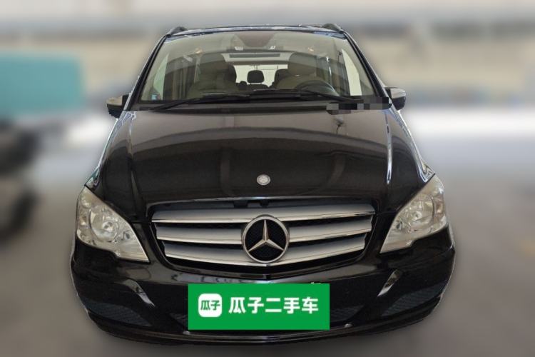 Used Mercedes-Benz Viano 2011 2.5L Navigator Edition Front