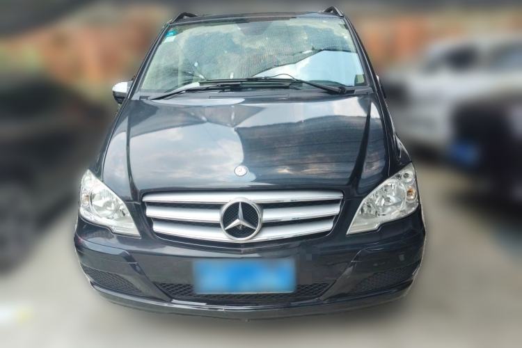 Used Mercedes-Benz Viano 2011 2.5L Prestige Edition Front
