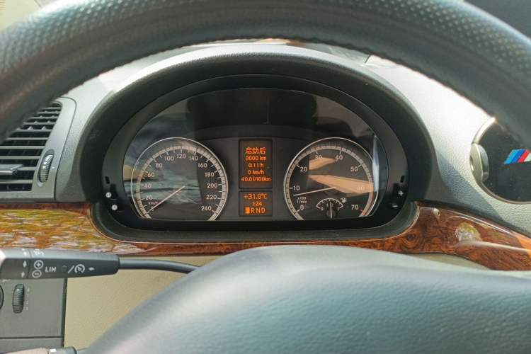 Used Mercedes-Benz Viano 2011 2.5L Navigator Edition Instrument Cluster
