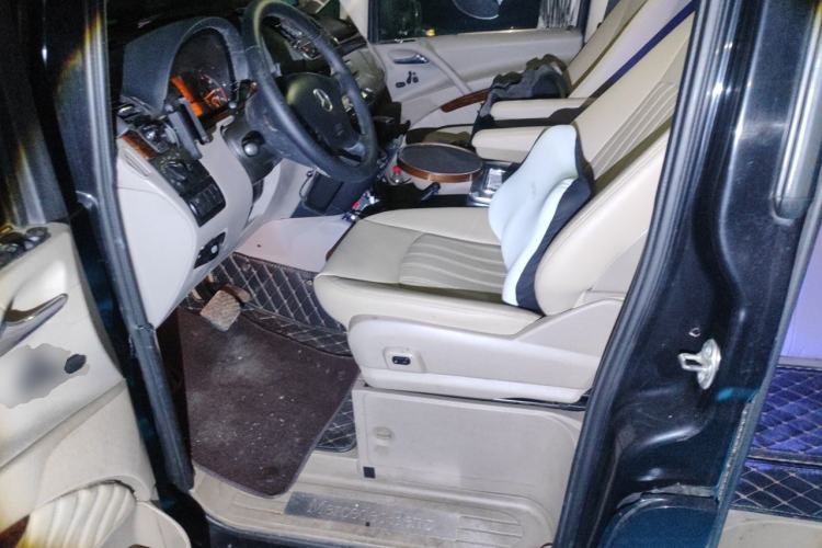 Used Mercedes-Benz Viano 2011 2.5L Navigator Edition Left Front Seat