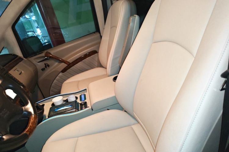 Used Mercedes-Benz Viano 2011 2.5L Navigator Edition Left Front Seat