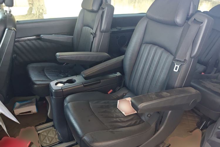 Used Mercedes-Benz Viano 2011 3.5L 125th Anniversary Edition 7 Seats Left Rear Seat