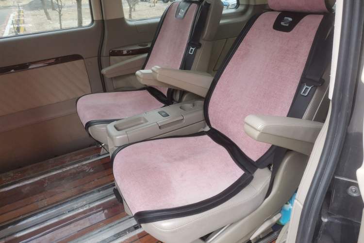 Used Mercedes-Benz Viano 2011 2.5L Navigator Edition Left Rear Seat