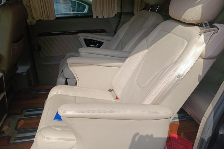 Used Mercedes-Benz Viano 2011 2.5L Navigator Edition Left Rear Seat