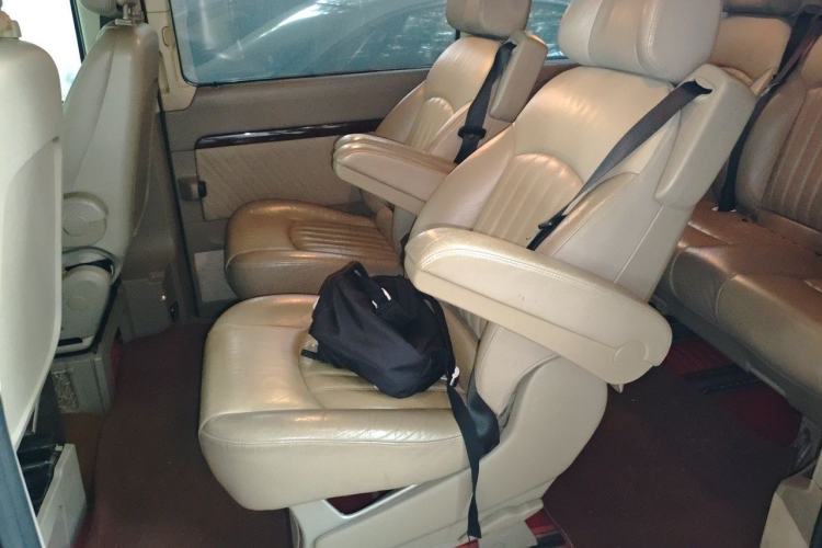 Used Mercedes-Benz Viano 2011 2.5L Luxury Edition Left Rear Seat