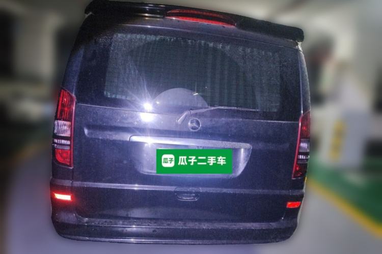 Used Mercedes-Benz Viano 2011 2.5L Navigator Edition Rear