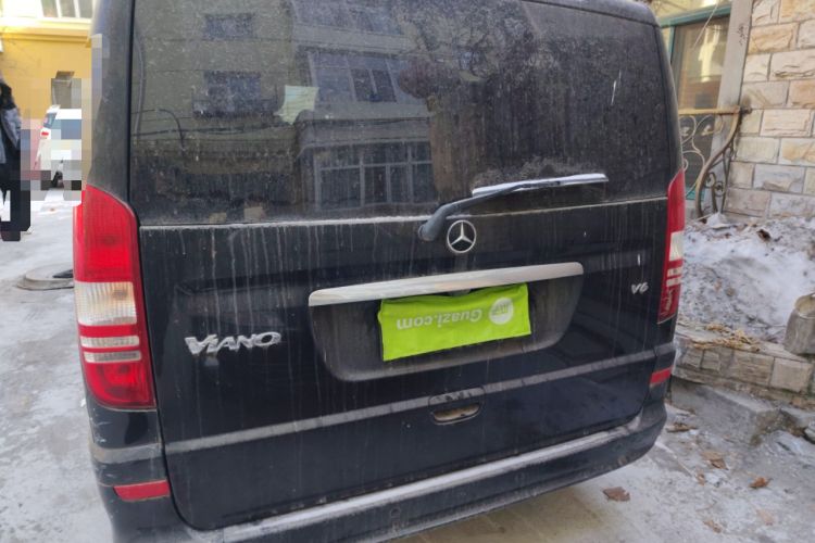 Used Mercedes-Benz Viano 2011 2.5L Navigator Edition Rear