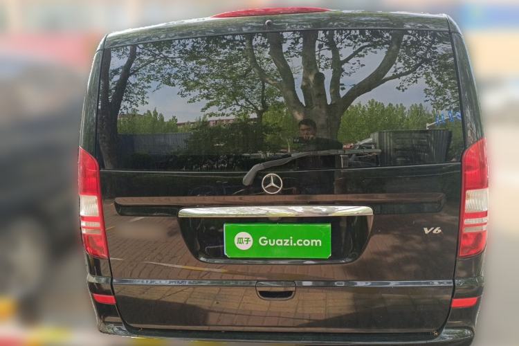 Used Mercedes-Benz Viano 2011 2.5L Navigator Edition Rear